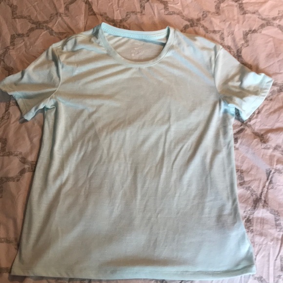 T- shirt - Picture 1 of 2